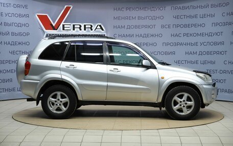 Toyota RAV4, 2003 год, 690 000 рублей, 4 фотография