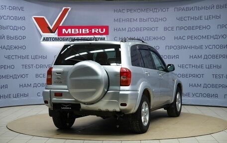 Toyota RAV4, 2003 год, 690 000 рублей, 5 фотография