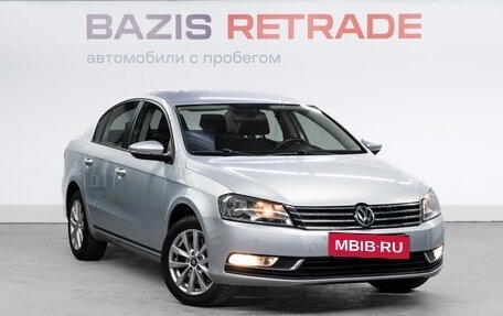 Volkswagen Passat B7, 2011 год, 950 000 рублей, 3 фотография