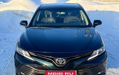 Toyota Camry, 2018 год, 2 700 000 рублей, 1 фотография
