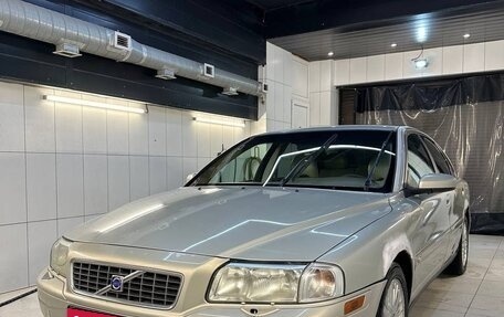 Volvo S80 II рестайлинг 2, 2003 год, 250 000 рублей, 1 фотография