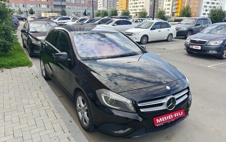 Mercedes-Benz A-Класс, 2015 год, 990 000 рублей, 1 фотография