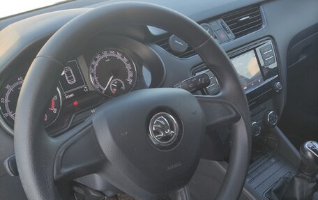 Skoda Octavia, 2018 год, 1 330 000 рублей, 14 фотография