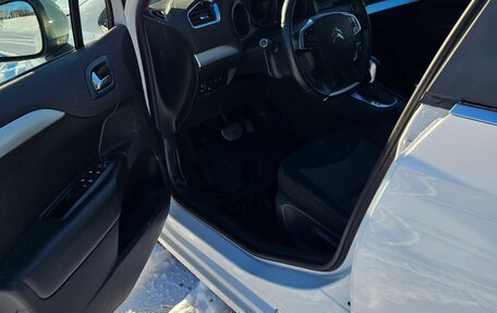 Citroen C4 II рестайлинг, 2019 год, 1 100 000 рублей, 9 фотография