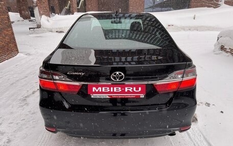 Toyota Camry, 2017 год, 3 000 000 рублей, 5 фотография