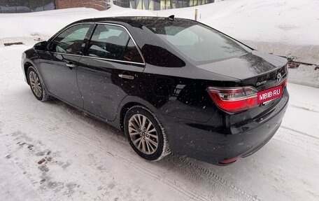 Toyota Camry, 2017 год, 3 000 000 рублей, 4 фотография