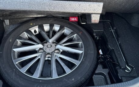 Toyota Camry, 2017 год, 3 000 000 рублей, 13 фотография