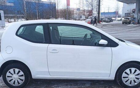 Volkswagen up! I рестайлинг, 2021 год, 999 000 рублей, 5 фотография