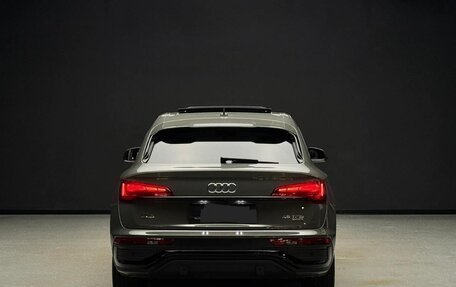 Audi Q5, 2023 год, 5 840 000 рублей, 2 фотография