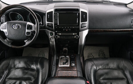 Toyota Land Cruiser 200, 2012 год, 3 799 000 рублей, 11 фотография