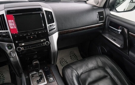 Toyota Land Cruiser 200, 2012 год, 3 799 000 рублей, 12 фотография