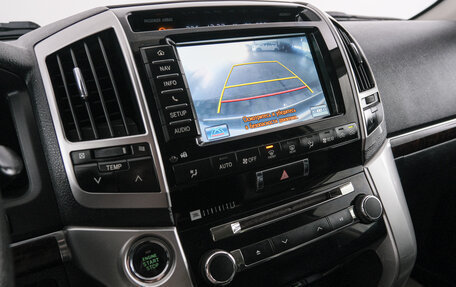 Toyota Land Cruiser 200, 2012 год, 3 799 000 рублей, 16 фотография