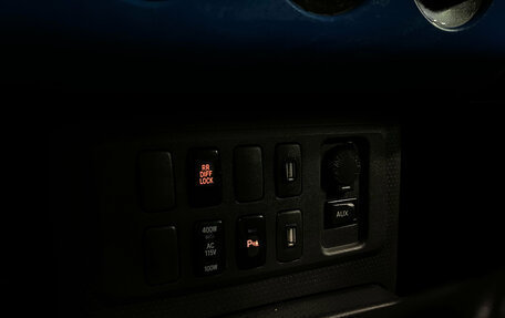 Toyota FJ Cruiser, 2008 год, 2 470 000 рублей, 12 фотография