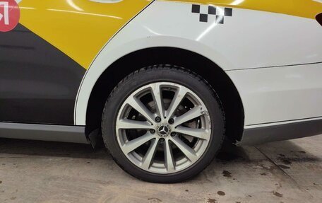 Mercedes-Benz E-Класс, 2018 год, 1 836 000 рублей, 12 фотография