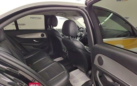 Mercedes-Benz E-Класс, 2018 год, 1 836 000 рублей, 15 фотография