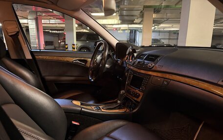 Mercedes-Benz E-Класс, 2008 год, 1 220 000 рублей, 7 фотография