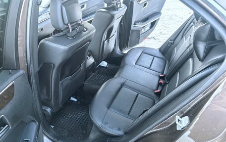 Mercedes-Benz E-Класс, 2015 год, 2 200 000 рублей, 12 фотография