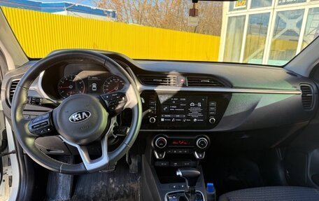 KIA Rio IV, 2020 год, 1 700 000 рублей, 6 фотография