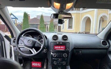 Mercedes-Benz GL-Класс, 2011 год, 1 900 000 рублей, 13 фотография