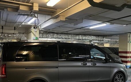 Mercedes-Benz V-Класс, 2021 год, 9 200 000 рублей, 2 фотография