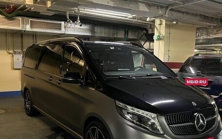 Mercedes-Benz V-Класс, 2021 год, 9 200 000 рублей, 3 фотография