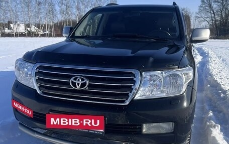 Toyota Land Cruiser 200, 2010 год, 2 850 000 рублей, 2 фотография