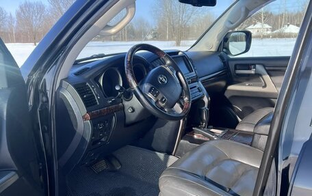 Toyota Land Cruiser 200, 2010 год, 2 850 000 рублей, 27 фотография