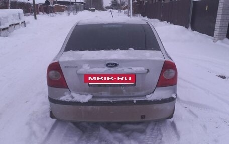 Ford Focus II рестайлинг, 2006 год, 240 000 рублей, 3 фотография