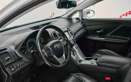 Toyota Venza I, 2013 год, 2 530 000 рублей, 12 фотография