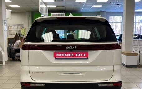 KIA Carnival, 2023 год, 4 710 000 рублей, 6 фотография