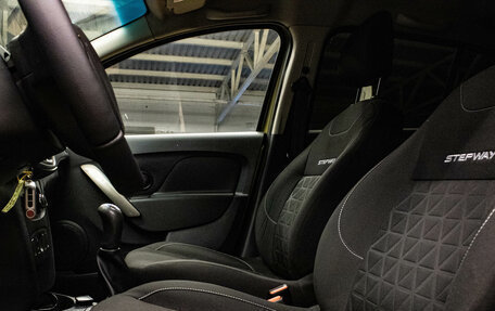 Renault Sandero II рестайлинг, 2017 год, 999 000 рублей, 9 фотография