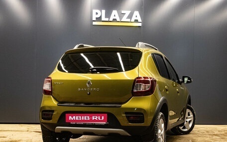 Renault Sandero II рестайлинг, 2017 год, 999 000 рублей, 3 фотография