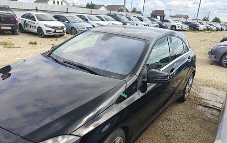 Mercedes-Benz A-Класс, 2015 год, 990 000 рублей, 11 фотография