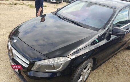 Mercedes-Benz A-Класс, 2015 год, 990 000 рублей, 9 фотография