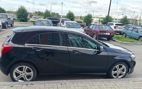 Mercedes-Benz A-Класс, 2015 год, 990 000 рублей, 15 фотография