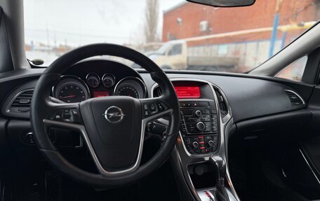 Opel Astra J, 2011 год, 779 000 рублей, 9 фотография