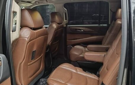 Cadillac Escalade IV, 2018 год, 4 900 000 рублей, 7 фотография