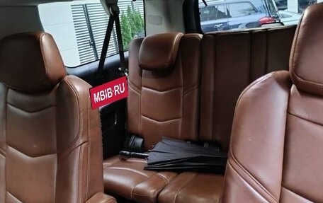 Cadillac Escalade IV, 2018 год, 4 900 000 рублей, 6 фотография