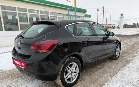 Opel Astra J, 2011 год, 779 000 рублей, 4 фотография