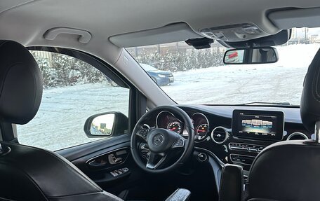 Mercedes-Benz V-Класс, 2018 год, 4 800 000 рублей, 8 фотография