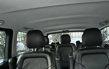 Mercedes-Benz V-Класс, 2018 год, 4 800 000 рублей, 20 фотография