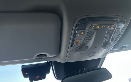 Mercedes-Benz V-Класс, 2018 год, 4 800 000 рублей, 19 фотография