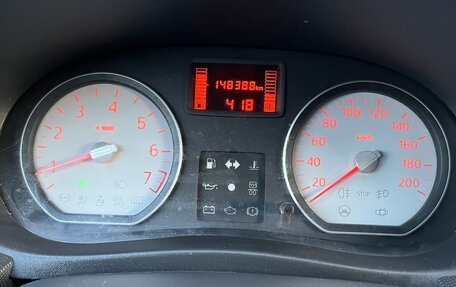 Renault Sandero I, 2011 год, 320 000 рублей, 2 фотография