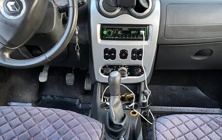 Renault Sandero I, 2011 год, 320 000 рублей, 5 фотография