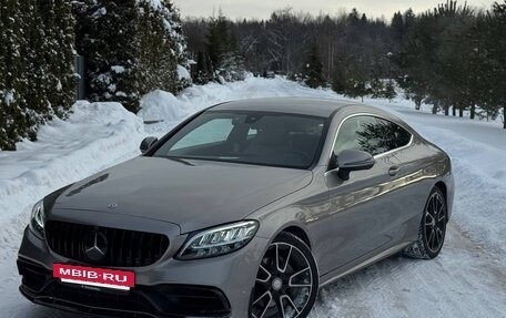 Mercedes-Benz C-Класс, 2018 год, 3 700 000 рублей, 21 фотография