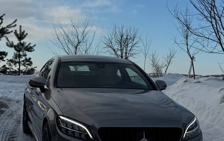 Mercedes-Benz C-Класс, 2018 год, 3 700 000 рублей, 32 фотография