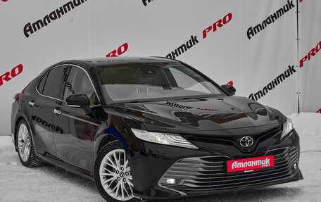 Toyota Camry, 2019 год, 3 450 000 рублей, 3 фотография