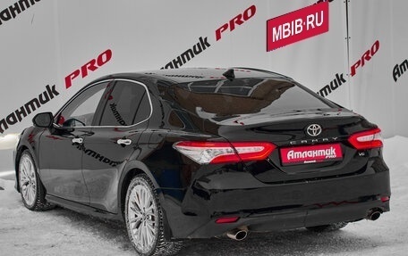 Toyota Camry, 2019 год, 3 450 000 рублей, 6 фотография