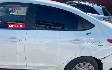 Hyundai Solaris II рестайлинг, 2020 год, 640 000 рублей, 6 фотография