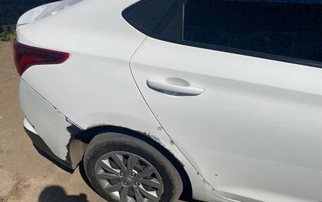 Hyundai Solaris II рестайлинг, 2020 год, 640 000 рублей, 14 фотография